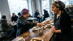 Kurzgeschichte: Das Mädchen mit den lila Haaren bestellte 15 Sachen – und liess mich sprachlos